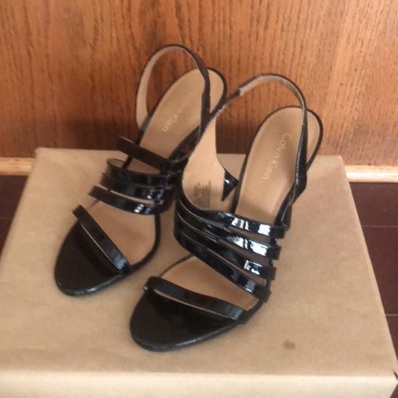 “NEW ARRIVALS”  Brand-new Women’s CALVIN KLEIN tegin strappy dress high heel - Picture 7 of 11